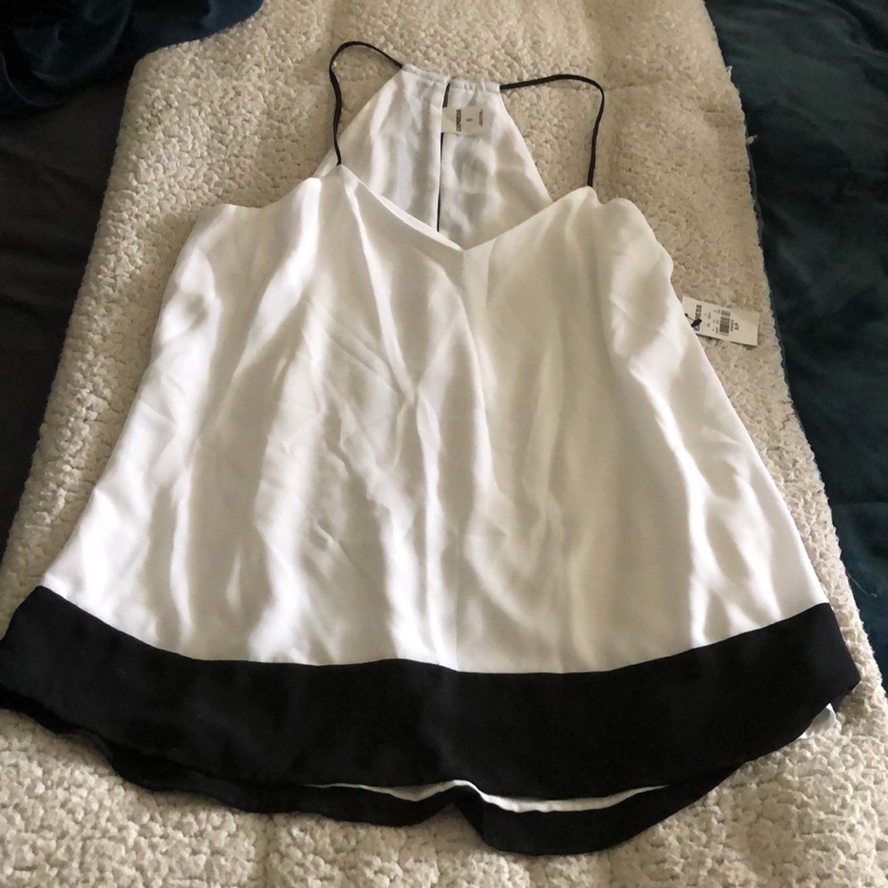Reversible Express tank!! NWT🖤